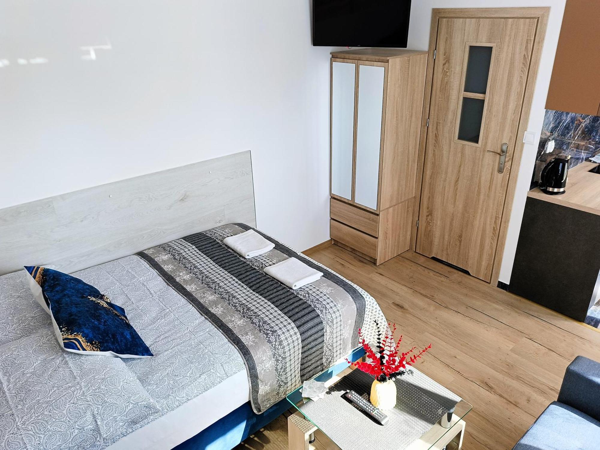 City Center Apartments - Apartamenty Nad Rzeka Netta Аугустов Екстериор снимка
