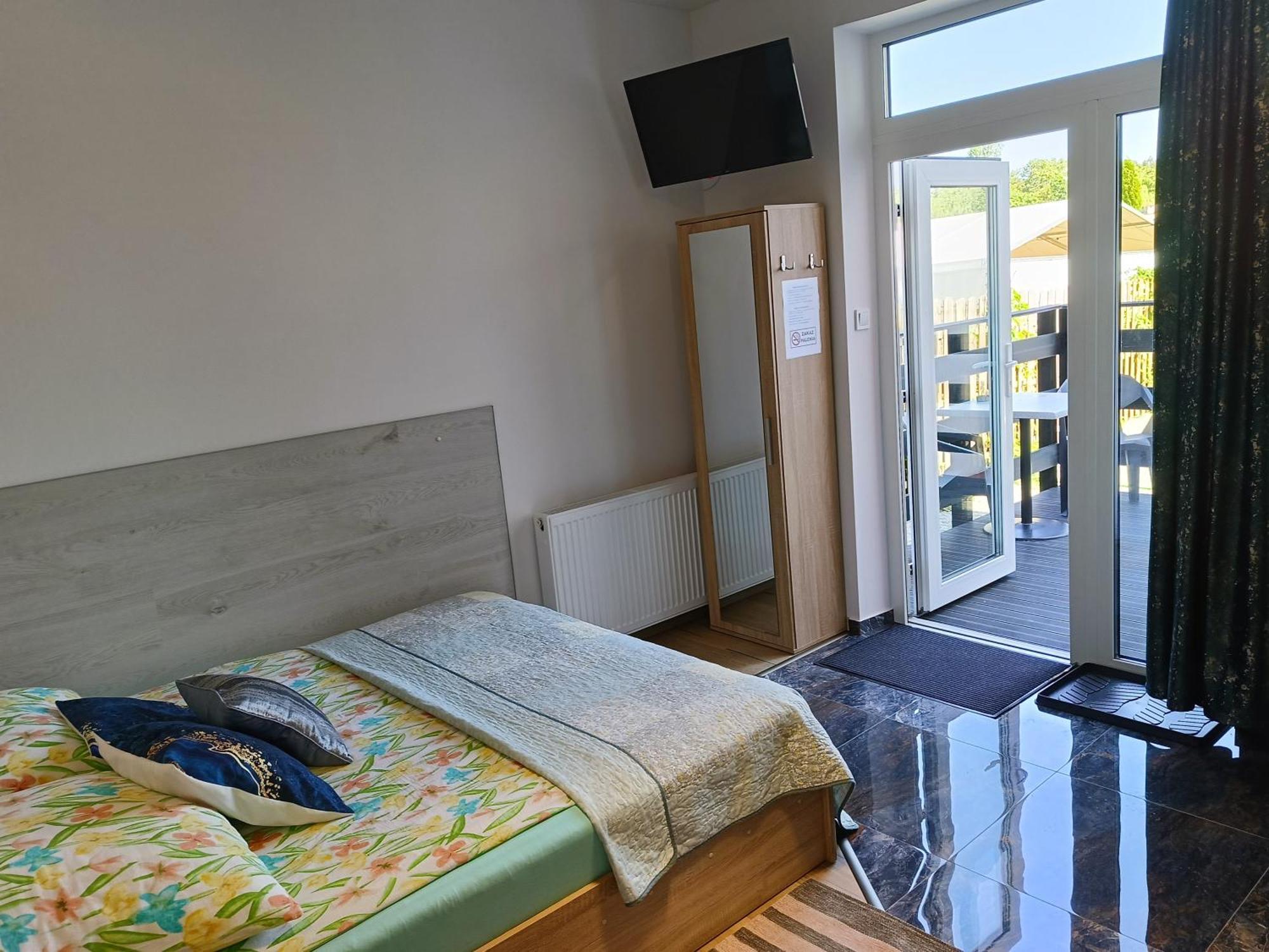 City Center Apartments - Apartamenty Nad Rzeka Netta Аугустов Екстериор снимка