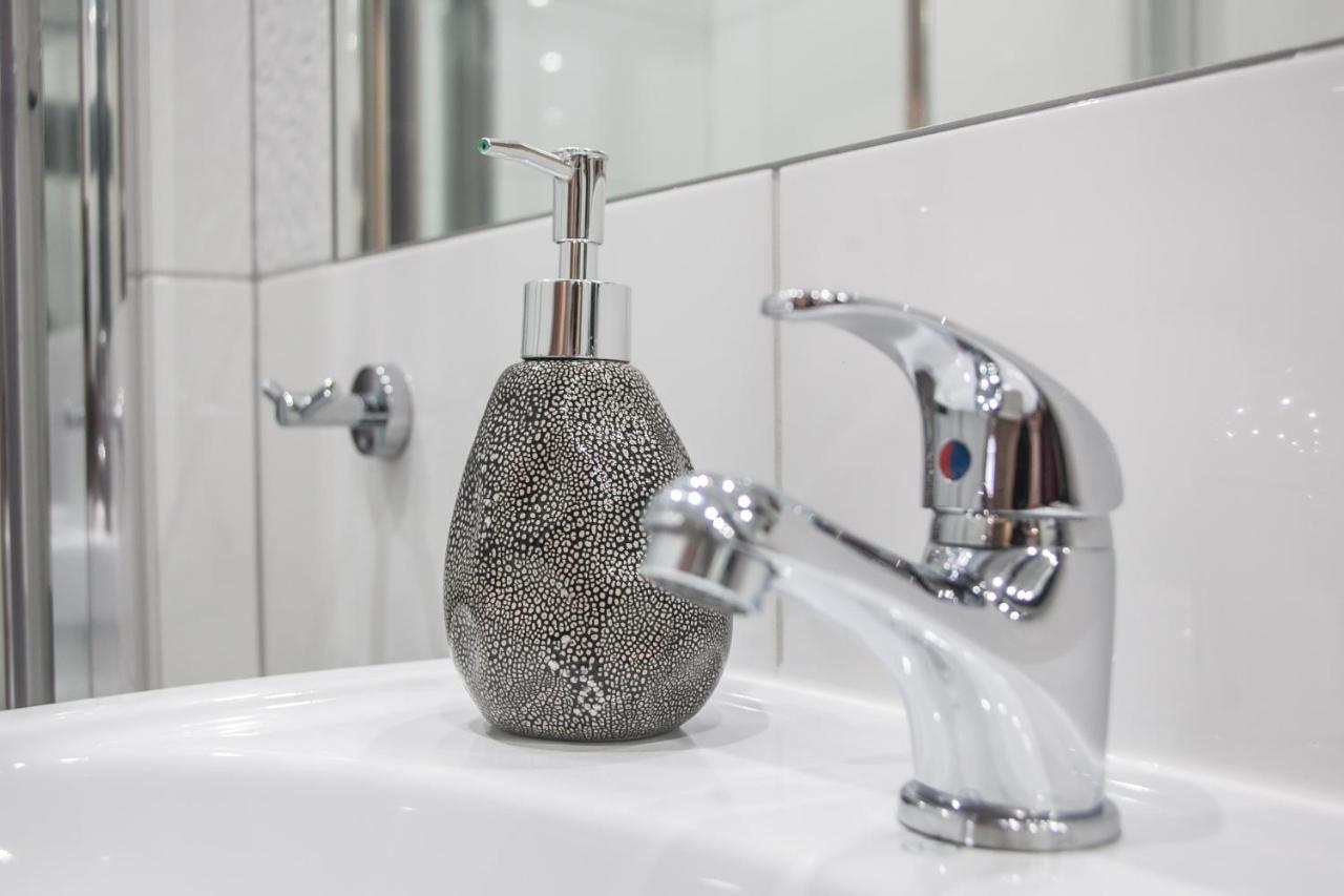City Center Apartments - Apartamenty Nad Rzeka Netta Аугустов Екстериор снимка